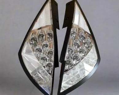 Nissan 350z Clear tail lights