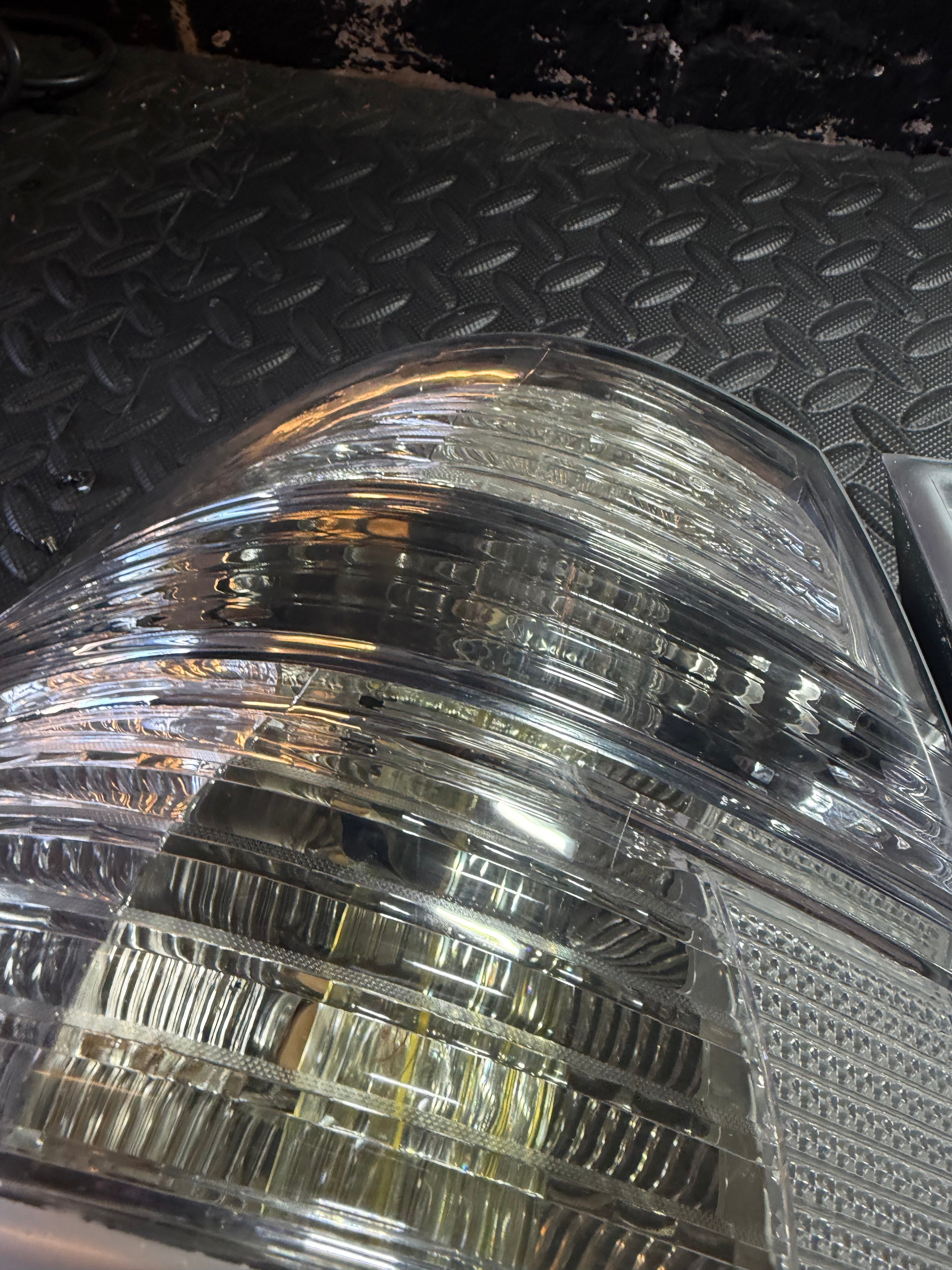 Lexus LS430 Clear Tail Lights (2001-2006)