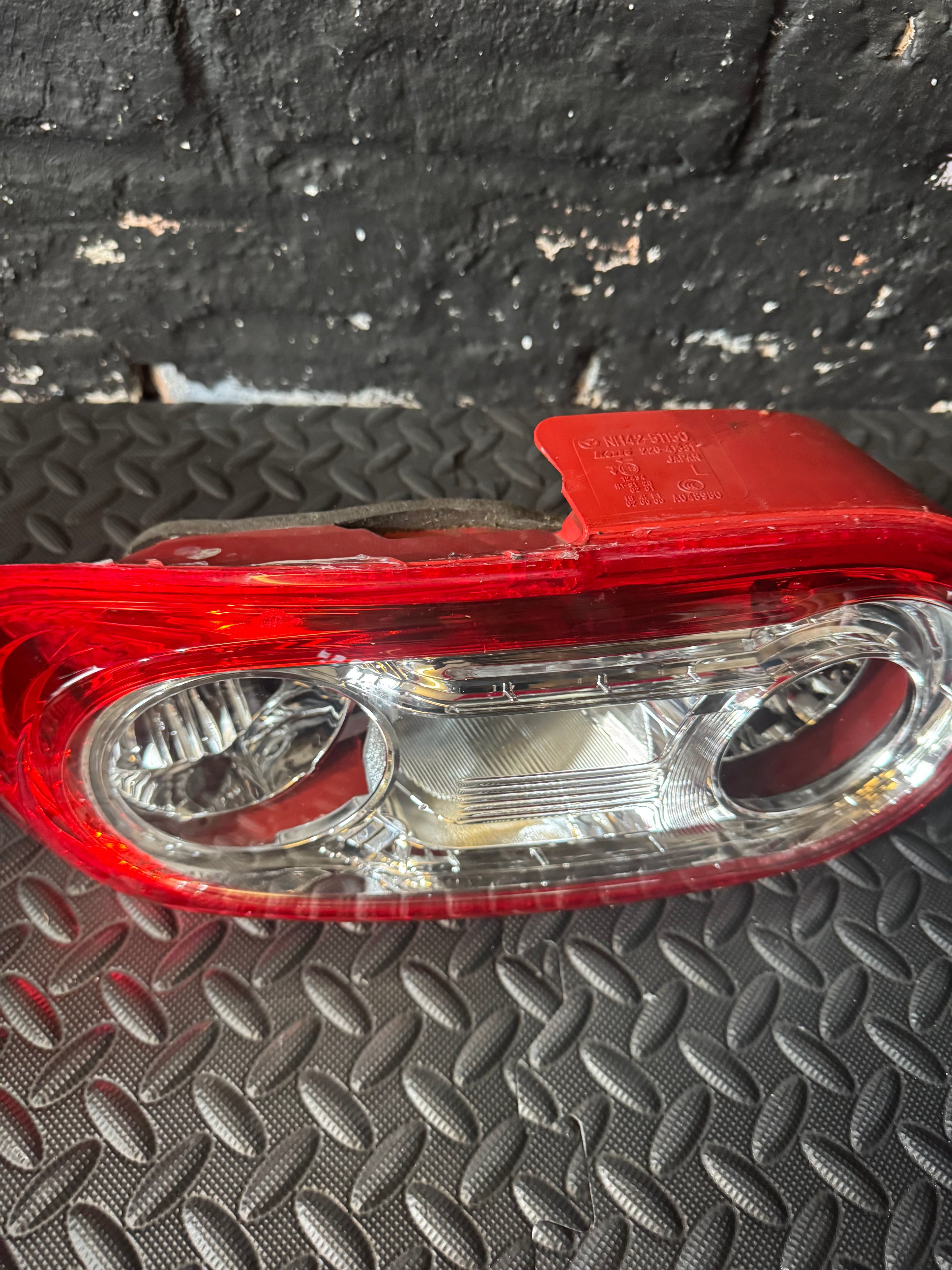 Mazda MX-5 MK3 NC Half Clear Tail Lights
